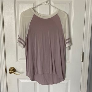 Woman’s American Eagle Outfitters short sleeve T-shirt